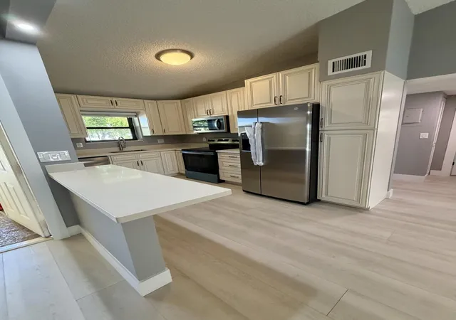 Homes for sale in Boca Raton, FL | 2650 Greenwood Ter #2220, Boca Raton, FL 33431 | MLS# B26047404
