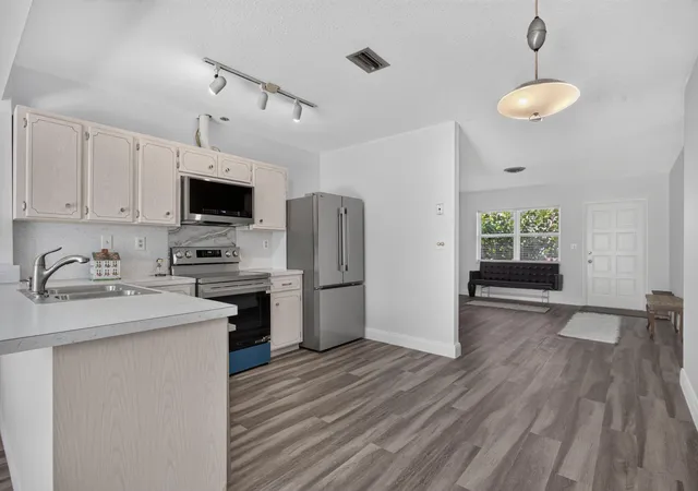 Homes for sale in Pompano Beach, FL | 860 870 Ne 23rd Ave #1-2, Pompano Beach, FL 33062 | MLS# B26047443