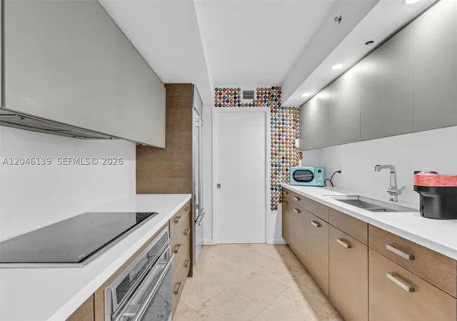 Photo 4 of Condo for sale at 6917 Collins Ave #404, Miami Beach, FL 33141 | MLS# A12046139 | Listing updated on 2026-08-13