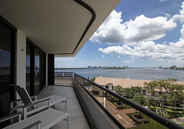 23rd image of 100 Lakeshore Dr #458, North Palm Beach, FL 33408 | MLS# B26047504