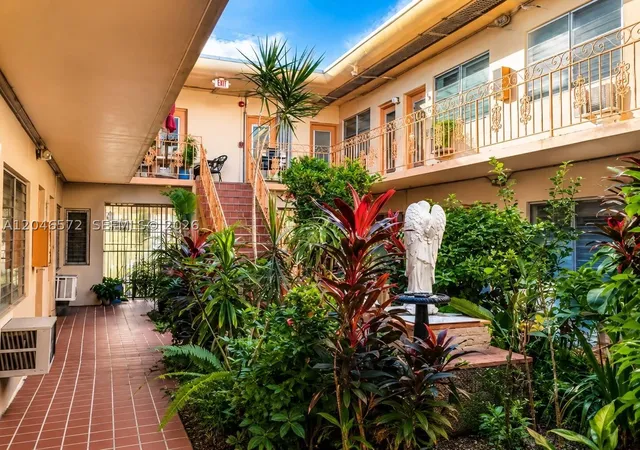 Homes for sale in Miami Beach, FL | 1050 Pennsylvania Ave #12-A, Miami Beach, FL 33139 | MLS# A12046572
