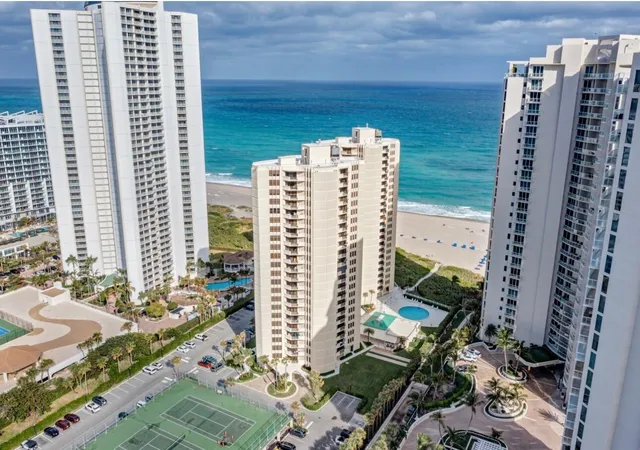 Homes for sale in Riviera Beach, FL | 2800 N Ocean Dr #A5b, Riviera Beach, FL 33404 | MLS# B26047535