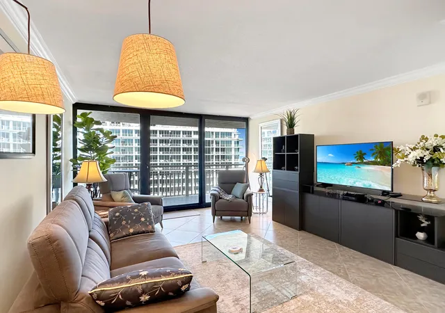 Homes for sale in Singer Island, FL | 3000 N Ocean Dr #20 B, Singer Island, FL 33404 | MLS# B26047587