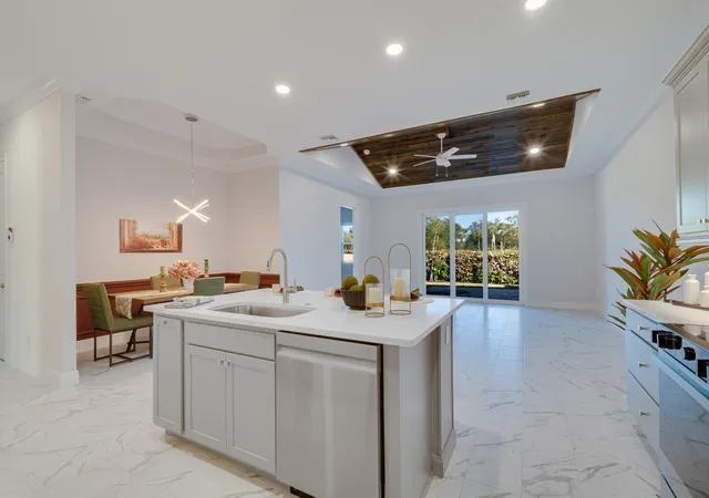 Homes for sale in Vero Beach, FL | 1805 Bridgepointe Cir #2, Vero Beach, FL 32967 | MLS# B26047598