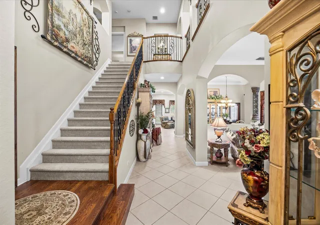Homes for sale in Palm City, FL | 5718 Sw Bald Eagle Dr, Palm City, FL 34990 | MLS# B26047634