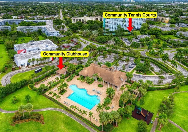 Homes for sale in Hollywood, FL | 4650 Washington Street, Hollywood, FL 33021 | Houzeo