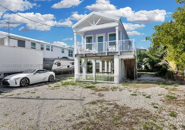 3rd image of 925 83Rd Street Ocean, Marathon, FL 33050 | MLS# A12046769