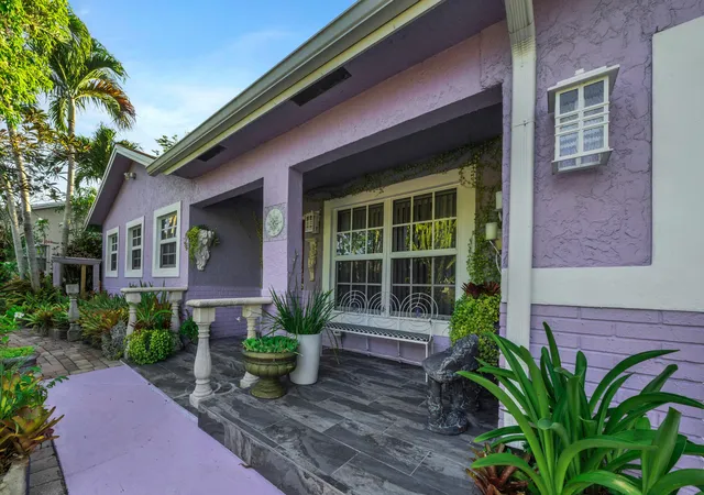 Homes for sale in North Lauderdale, FL | 1900 Sw 87Th Ave, North Lauderdale, FL 33068 | MLS# B26047680