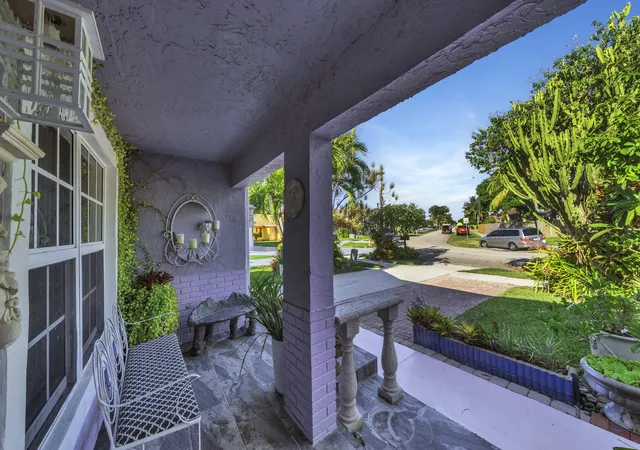 Homes for sale in North Lauderdale, FL | 1900 Sw 87Th Ave, North Lauderdale, FL 33068 | MLS# B26047680