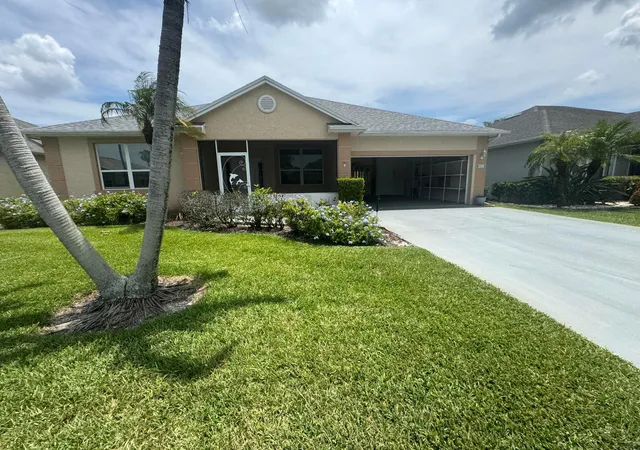Homes for sale in Port St Lucie, FL | 981 Nw Tuscany Dr, Port St Lucie, FL 34986 | MLS# B26047685