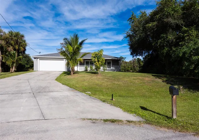 3rd image of 8007 Royal Ct, Labelle, FL 33935 | MLS# B26047712