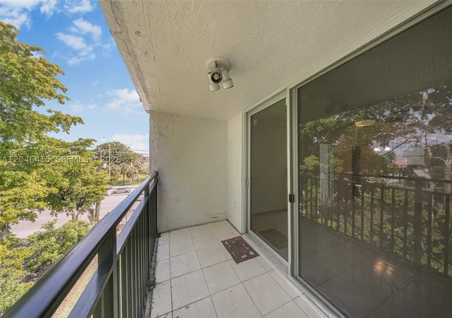 image of 14155 Sw 87Th St, Miami, FL 33183