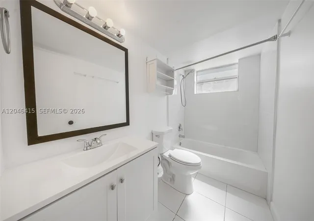2nd image of 14155 Sw 87th St #404-E, Miami, FL 33183 | MLS# A12046415