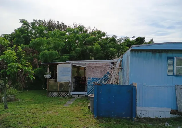 Homes for sale in Stuart, FL | 1512 Ne Dove Ave, Stuart, FL 34994 | MLS# B26047771