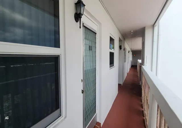 1st image of 15 Se 13th St #D3, Boca Raton, FL 33432 | MLS# B26047794