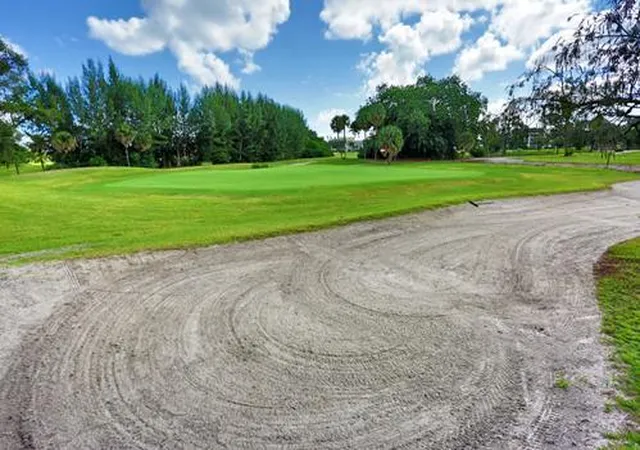50th image of 2801 N Palm Aire Dr #405, Pompano Beach, FL 33069 | MLS# B26047798