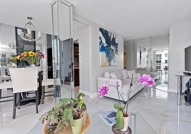 5th image of 111 N Briny Ave, Pompano Beach, FL 33062