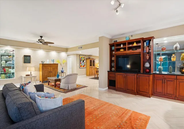 4th image of 4112 W Palm Aire Dr, Pompano Beach, FL 33069