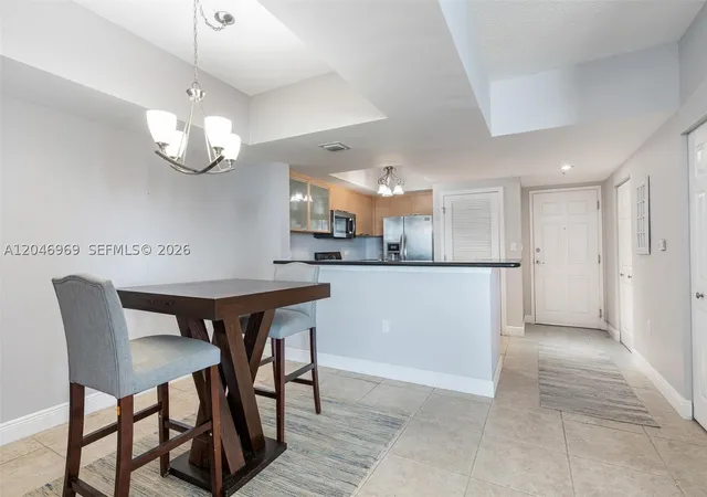 Homes for sale in Hollywood, FL | 140 S Dixie Hwy #609, Hollywood, FL 33020 | MLS# A12046969