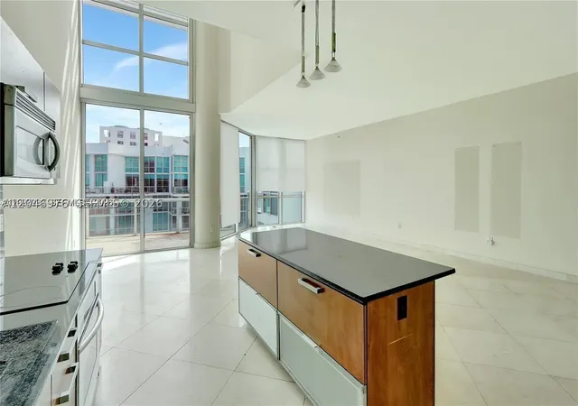 Homes for sale in Aventura, FL | 3131 Ne 188th St #1-1205, Aventura, FL 33180 | MLS# A12046976