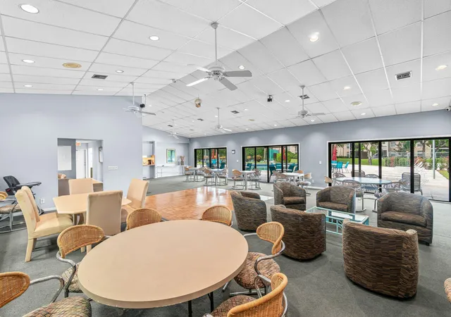 2nd image of 732 Lago Road, Delray Beach, FL 33445 | Houzeo