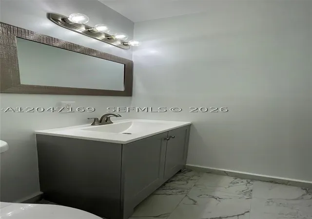 16th image of 353 Sw 19th Ave, Fort Lauderdale, FL 33312 | MLS# A12047169