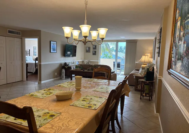 5th image of 1000 Spanish River Rd #3c, Boca Raton, FL 33432 | MLS# B26047925