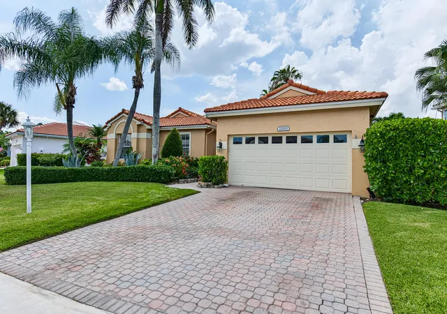 3rd image of 22011 Palm Grass Dr, Boca Raton, FL 33428 | MLS# B26047998