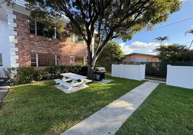 2nd image of 310 S Cypress Rd, Pompano Beach, FL 33060