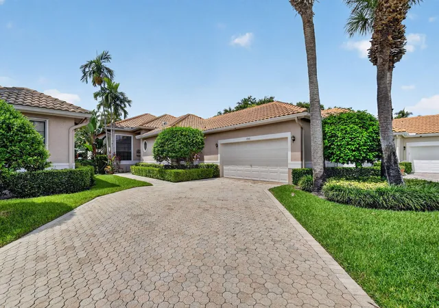 Homes for sale in Lake Worth, FL | 4548 Barclay Fair Wy, Lake Worth, FL 33449 | MLS# B26048222