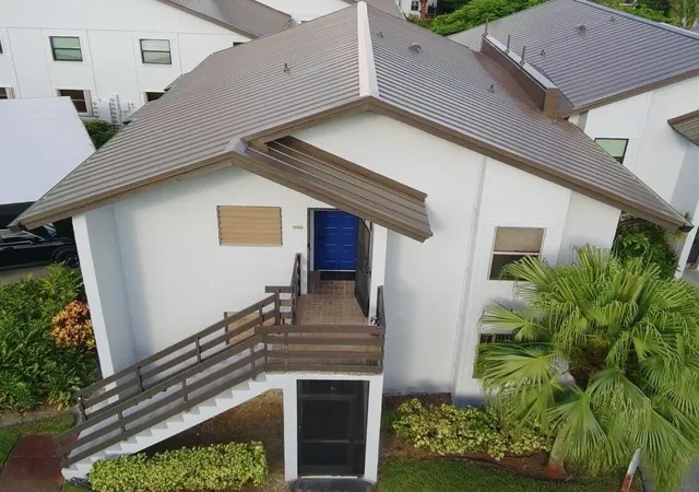 1st image of 1811 Sw Palm City Rd, Stuart, FL 34994