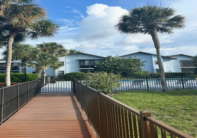 4th image of 1811 Sw Palm City Rd, Stuart, FL 34994