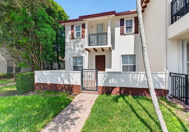 5th image of 4651 Mimosa Ter, Coconut Creek, FL 33073