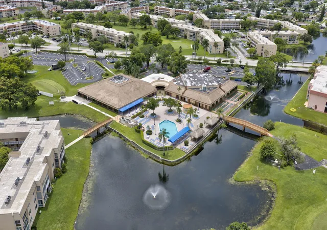 2nd image of 9141 Sunrise Lakes Blvd, Sunrise, FL 33322