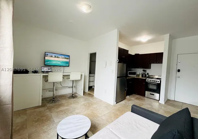 Homes for sale in Miami Beach, FL | 842 Meridian #2F, Miami Beach, FL 33139 | MLS# A12047691