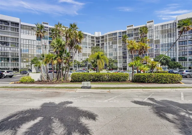 Photo 1 of Condo for sale at 800 Parkview Dr #131, Hallandale Beach, FL 33009 | MLS# A12047696 | Listing updated on 2026-08-24