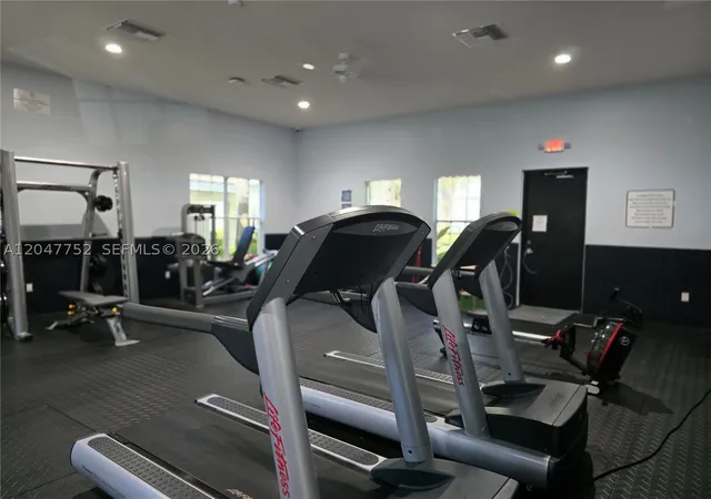 41st image of 146 Sw 7th Ct, Pompano Beach, FL 33060 | MLS# A12047752