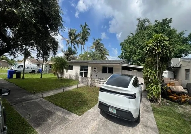 1st image of 3000 N 72nd Way, Hollywood, FL 33024 | MLS# A12047771