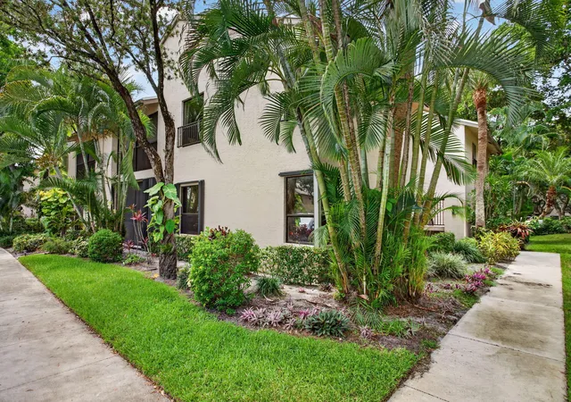 2nd image of 3331 Nw 47Th Ave, Coconut Creek, FL 33063