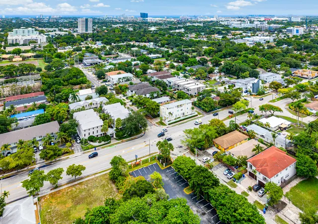 21st image of 312 Sw 9th St #1-2, Fort Lauderdale, FL 33315 | MLS# B26048367