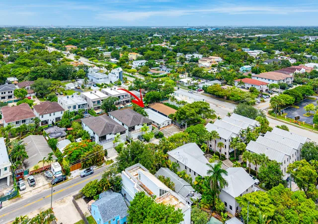 4th image of 312 Sw 9Th St #1-2, Fort Lauderdale, FL 33315 | MLS# B26048367