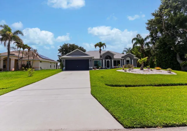 Homes for sale in Port St Lucie, FL | 4025 Sw Kadlic St, Port St Lucie, FL 34953 | MLS# B26048381