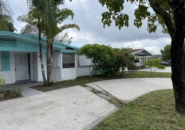 3rd image of 9308 N Military Trl, West Palm Beach, FL 33410 | MLS# B26048403