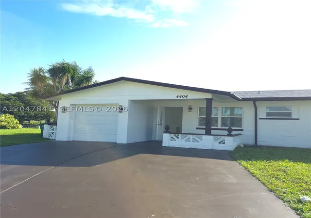 2nd image of 4404 Nw 46th Way, Tamarac, FL 33319 | MLS# A12047841