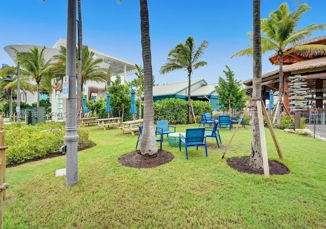 2nd image of 405 N Ocean Blvd, Pompano Beach, FL 33062