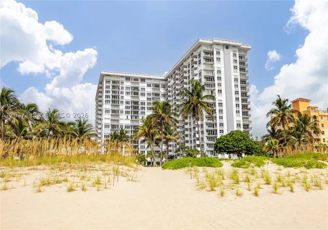 5th image of 405 N Ocean Blvd #117, Pompano Beach, FL 33062 | MLS# A12047338