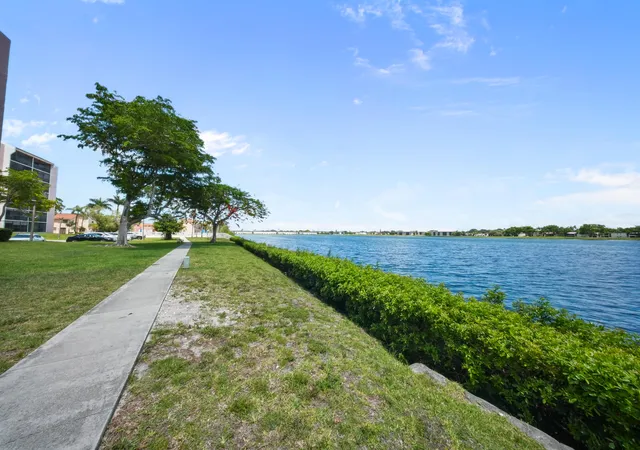 2nd image of 20860 San Simeon Wy #109-6, Miami, FL 33179 | MLS# B26048470