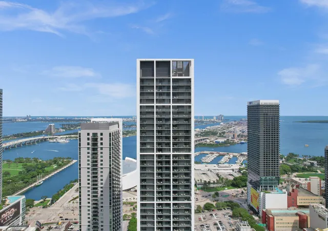 Homes for sale in Miami, FL | 601 Ne 1st Ave #4712, Miami, FL 33132 | MLS# B26048498