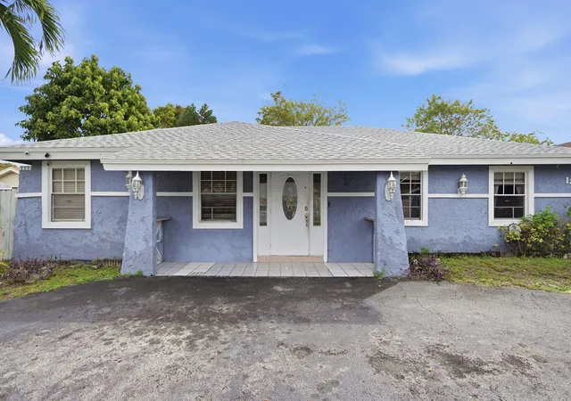 Homes for sale in North Lauderdale, FL | 1301 Sw 75th Ave, North Lauderdale, FL 33068 | MLS# B26048497