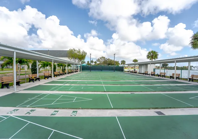 38th image of 233 Brittany E, Delray Beach, FL 33446 | MLS# B26048510
